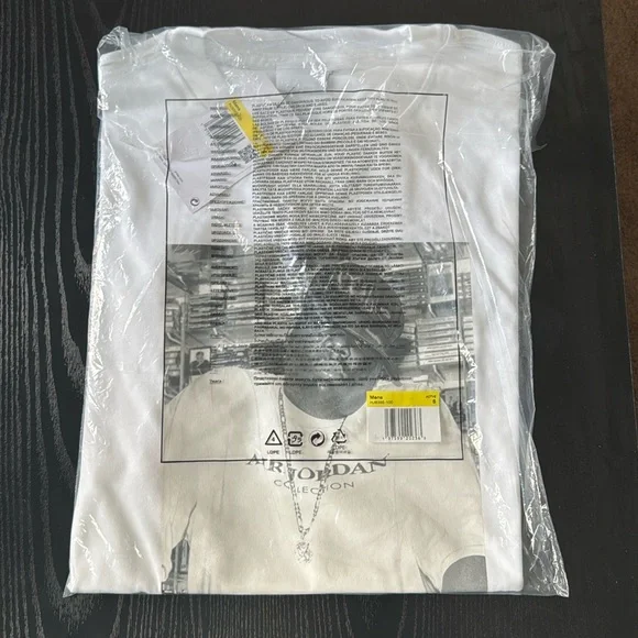 Supreme x Air Jordan x Biggie Collab T-Shirt - Size Small (Brand New!)